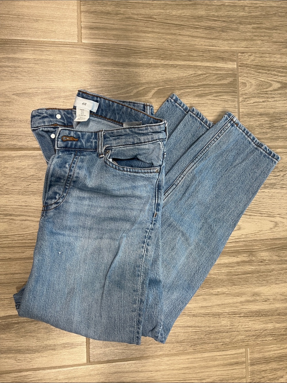 H&M Men’s Medium Blue Straight-Leg Jeans